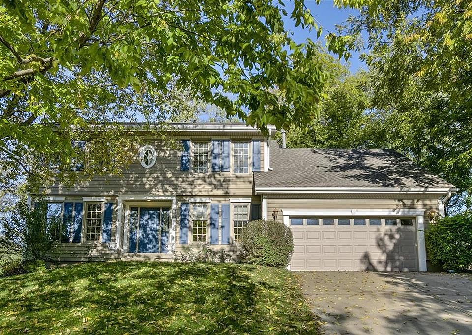 1st image of 1736 NE 80th Pl