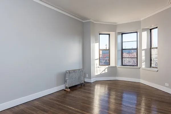 Rented by Nooklyn NYC LLC | media 16