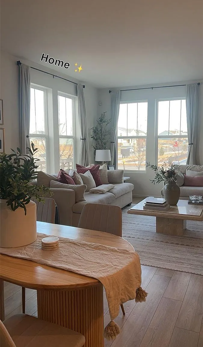 3 bed, 3.0 bath, 1721 sqft, $3,875 — Photo 4