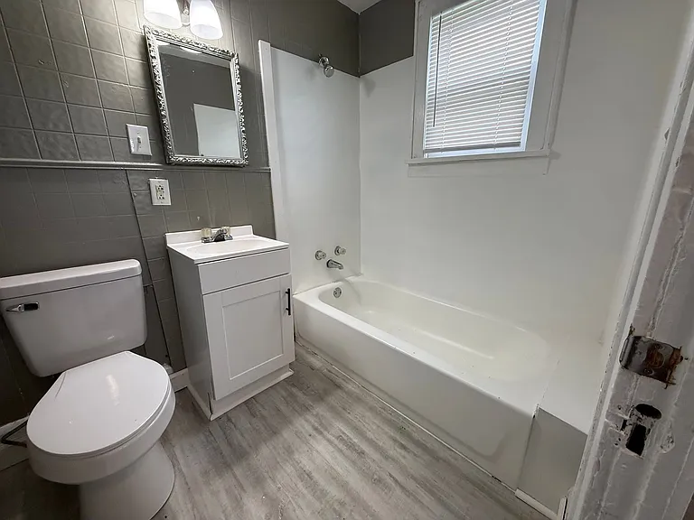 1203 S Shipley St — Photo 8