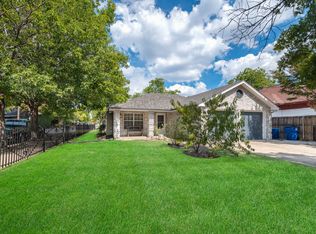 635 Melba St, Dallas, TX 75208