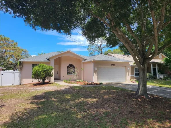 1768 Doncaster Rd, Clearwater, FL 33764