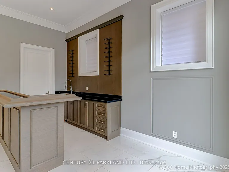 311 Churchill Ave — Photo 37