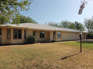 1504 132nd St, Lubbock, TX 79423