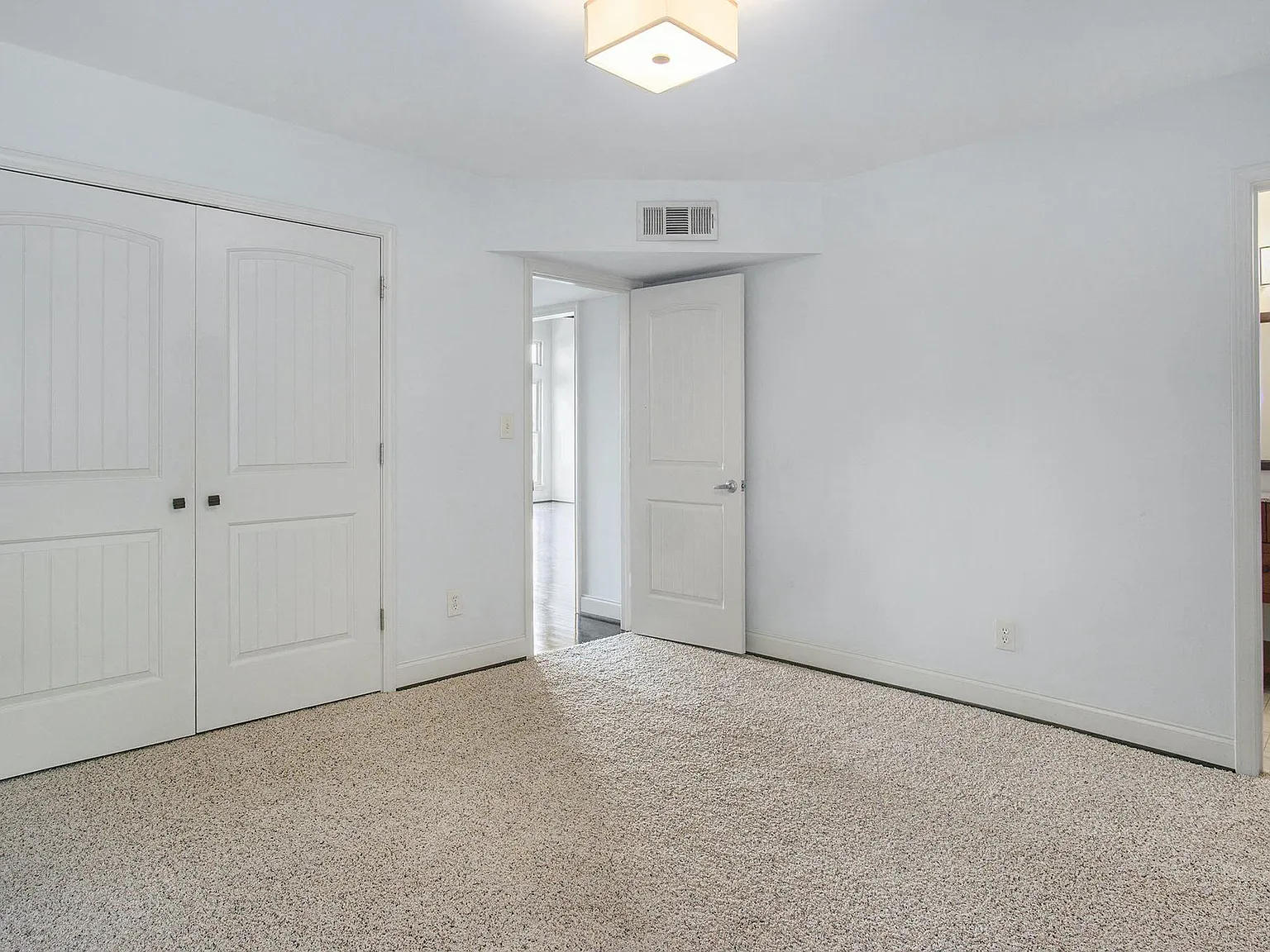 Shake House — photo 15