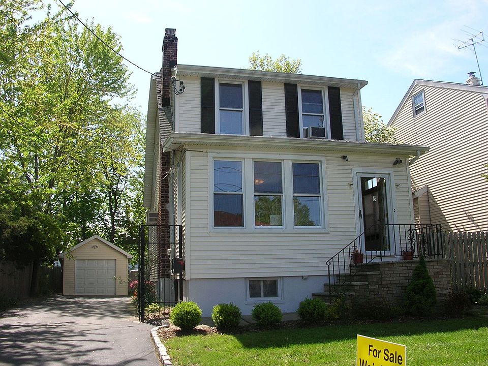 1st image of 6 Distler Ave