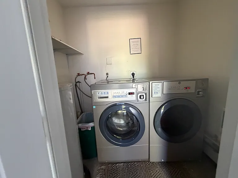 Coin Laundy