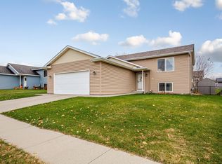 5779 Excalibur Ct NW, Rochester, MN 55901
