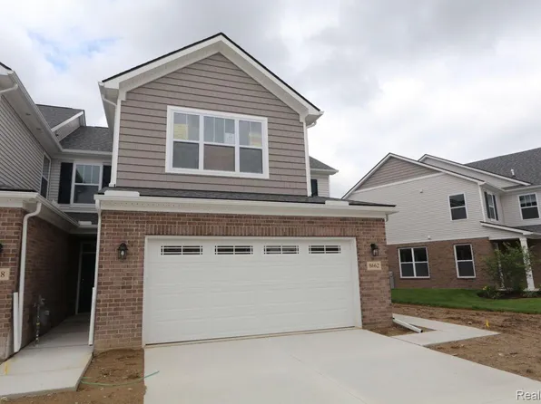 8662 Grove St, Washington, MI 48094