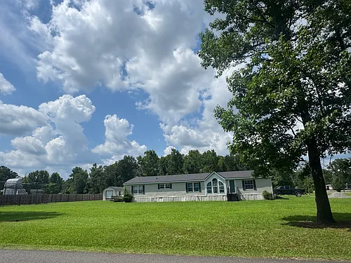 111 Lillian Dr Photo 1