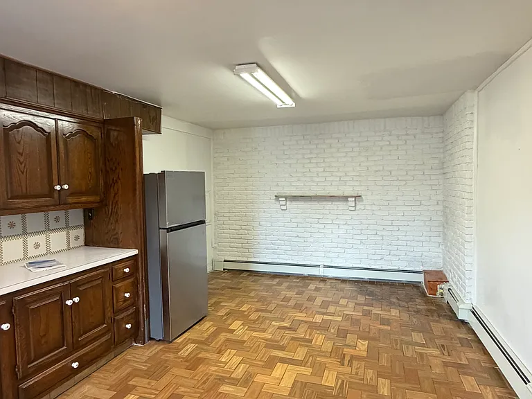 528 Jayne Blvd #1F — Photo 12
