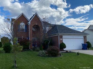 5727 Sunrise Dr, Ypsilanti, MI