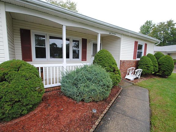 2nd image of 114 Hatfield Ct