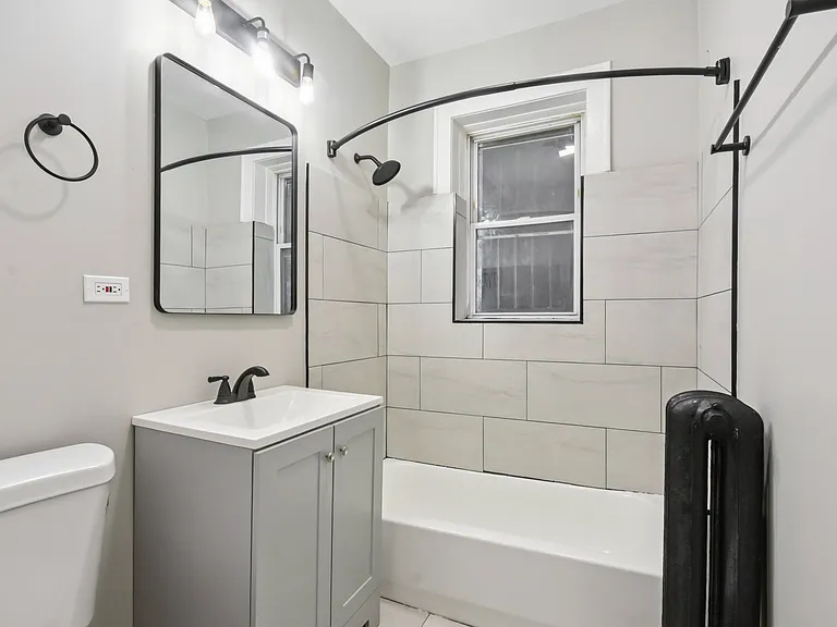 7757 S Phillips Ave #2 — Photo 10
