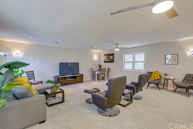 1st image of 12172 Onyx Cir