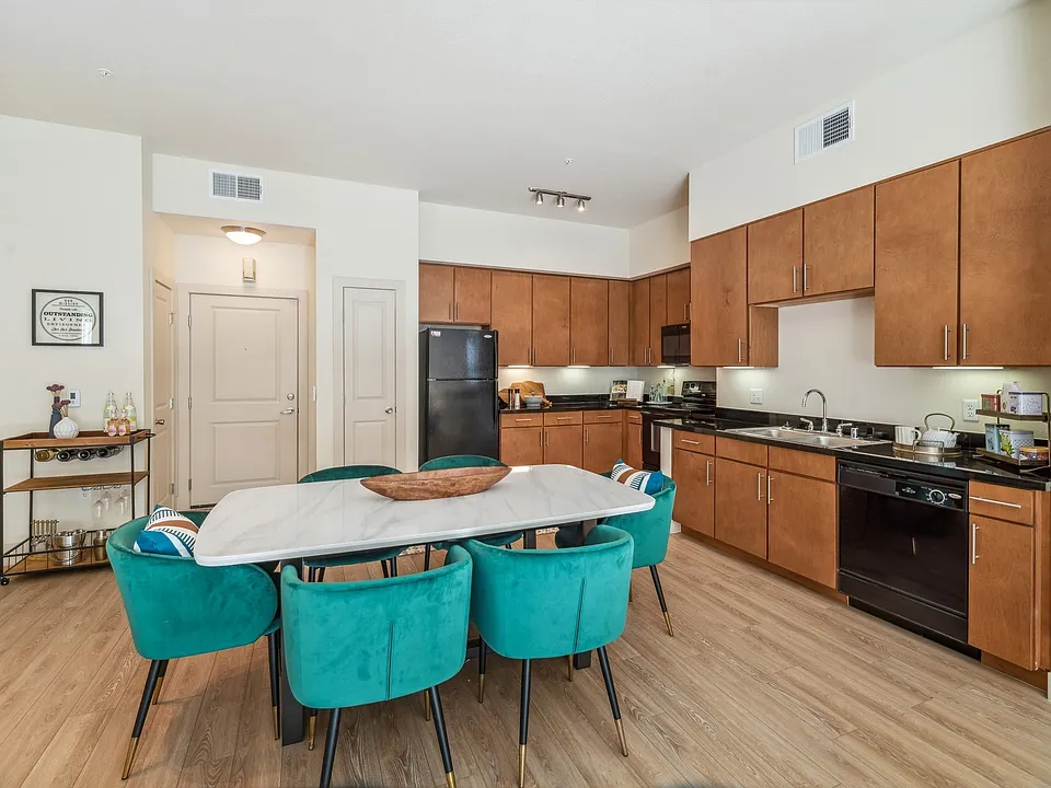 ParkAvenue_interior_kitchen dining