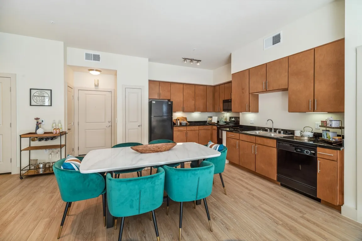 ParkAvenue_interior_kitchen dining