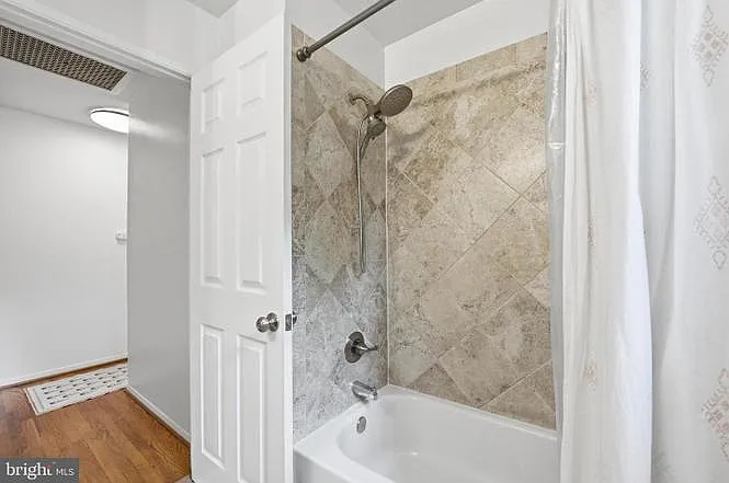 5209 Milland St — Photo 8