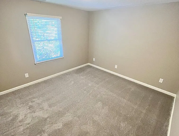 3004 Hillandale Rd #4 — Photo 8