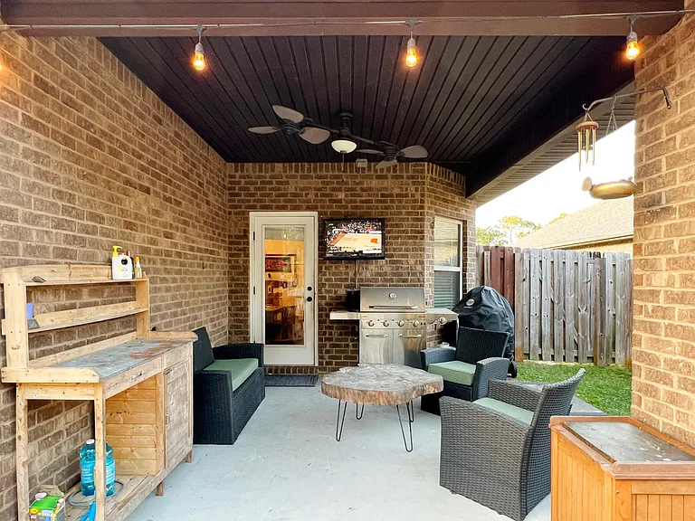 946 Cocobolo Dr — Photo 31