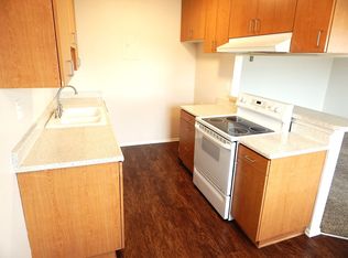 403 Memphis Ave APT 6, Huntington Beach, CA 92648