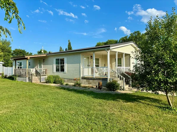 335 3rd St, Beaver, OH 45613