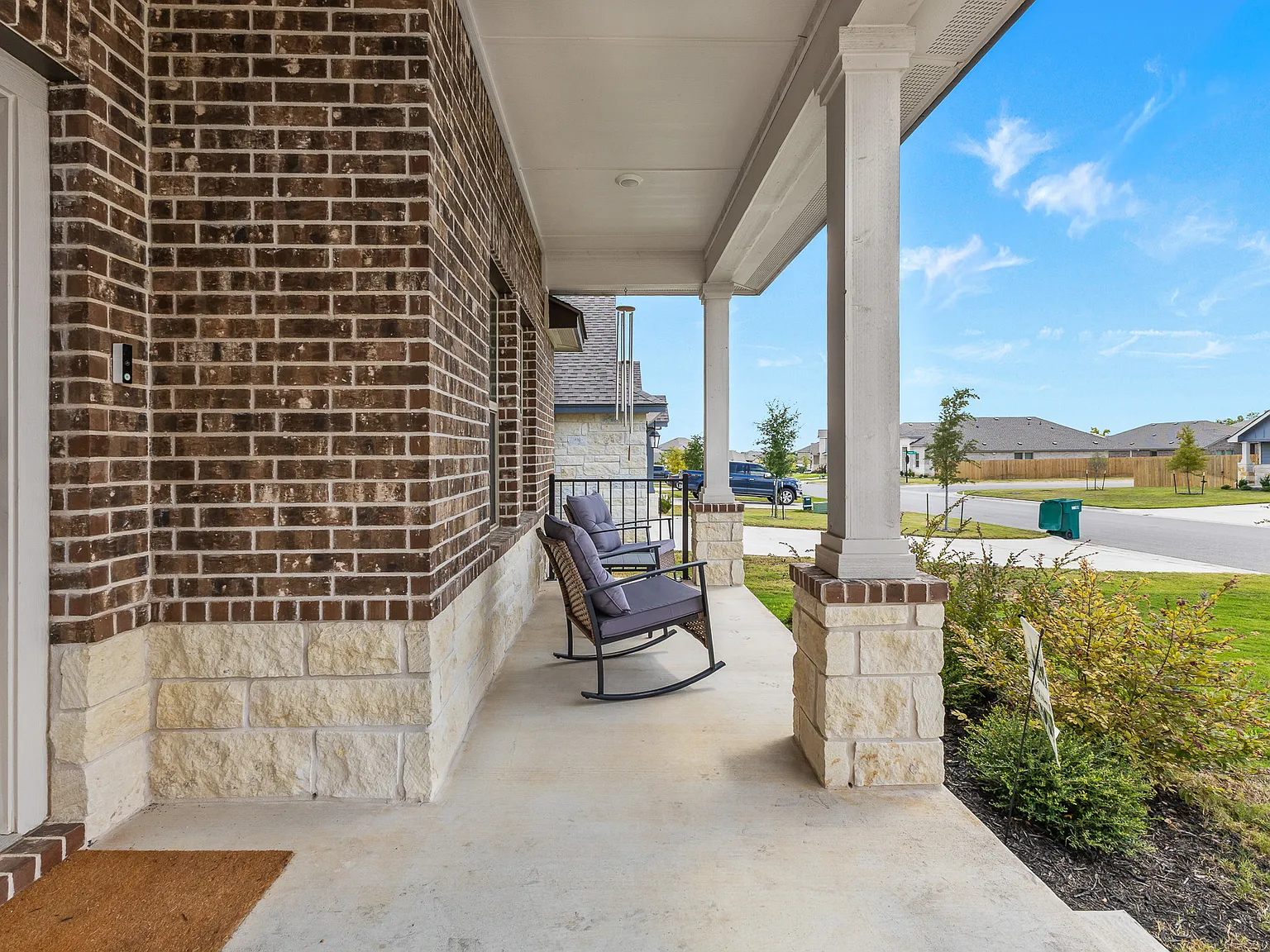 4 bed, 1783 sqft, $2,100 — Photo 4