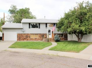 113 Peppermint Ln, Thermopolis, WY 82443