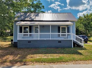 105 Byrnes St, Liberty, SC 29657