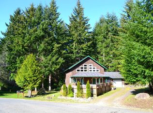 220 Robin Ln, Port Ludlow, WA 98365