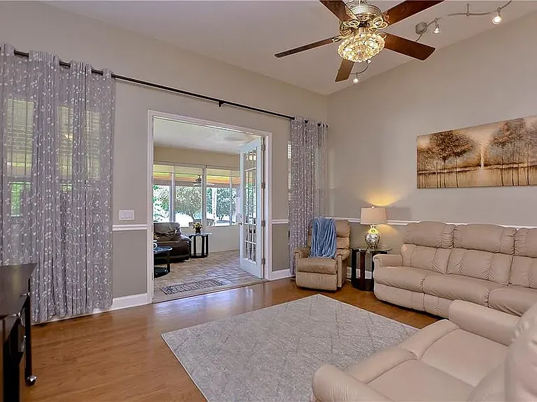 2007 Highview Fall Pl — Photo 11