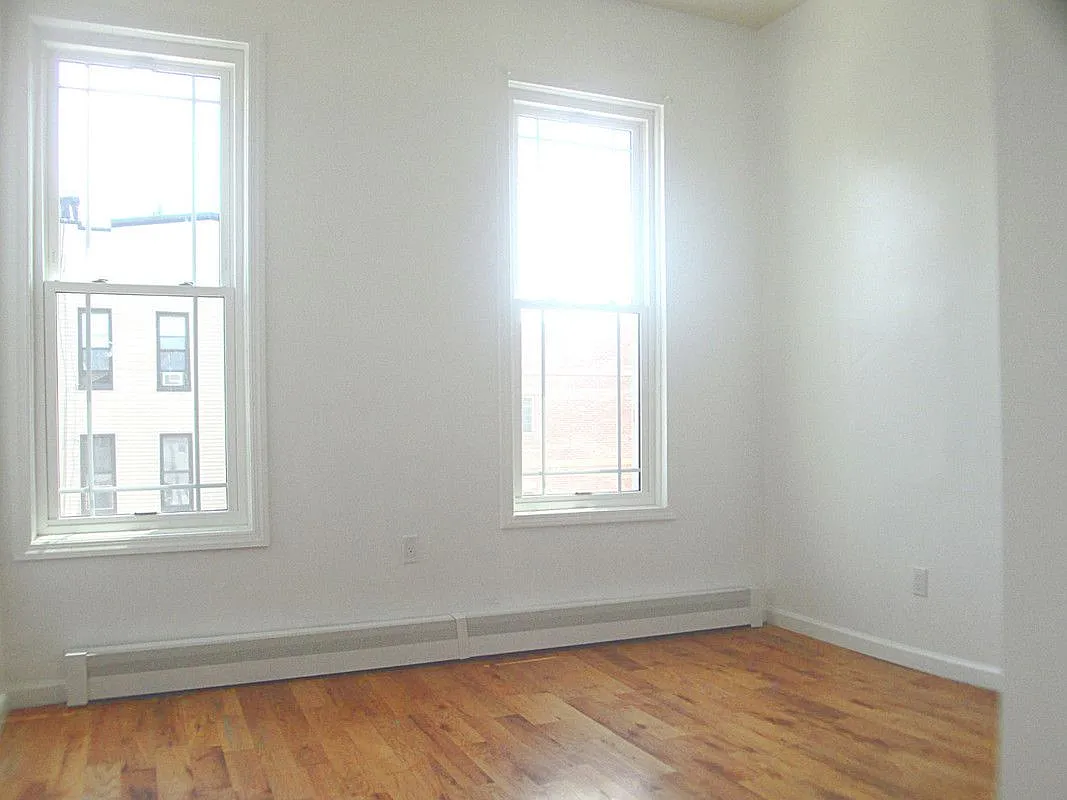 105 Cooper St #2 photo 1