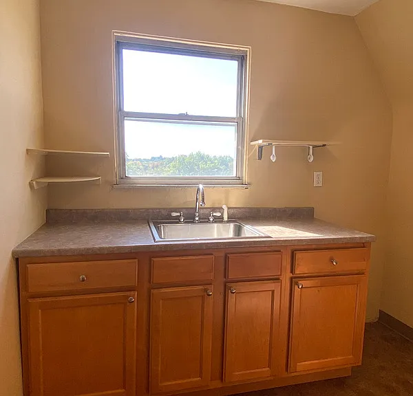 820 Bayridge Ave #3 — Photo 10