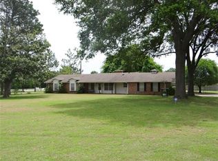 805 W Coke Rd, Winnsboro, TX 75494