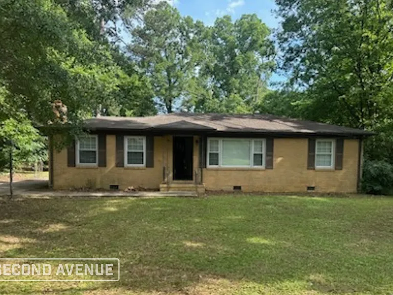 239 Lake Drive Cir NE — Photo 1