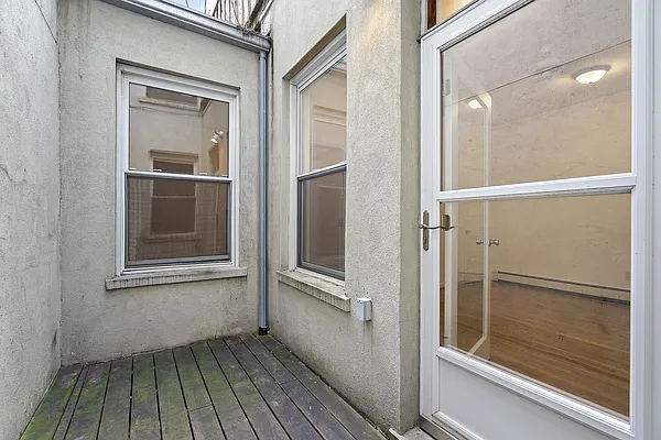 Rented by Compass | media 5