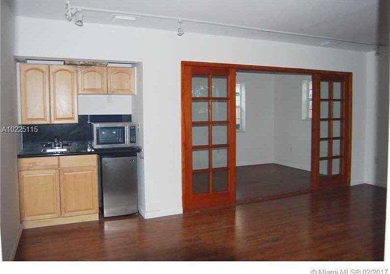 2nd image of 1440 Alton Rd #B