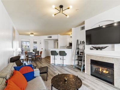 7115 S Durango Dr UNIT 308, Las Vegas, NV, 89113