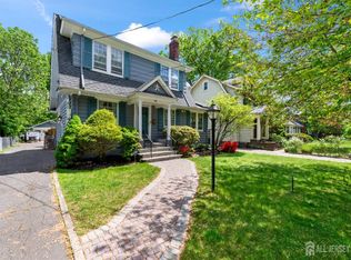 18 Warren Rd, Maplewood, NJ 07040