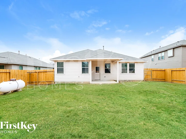 11024 Patriot Ct — Photo 18