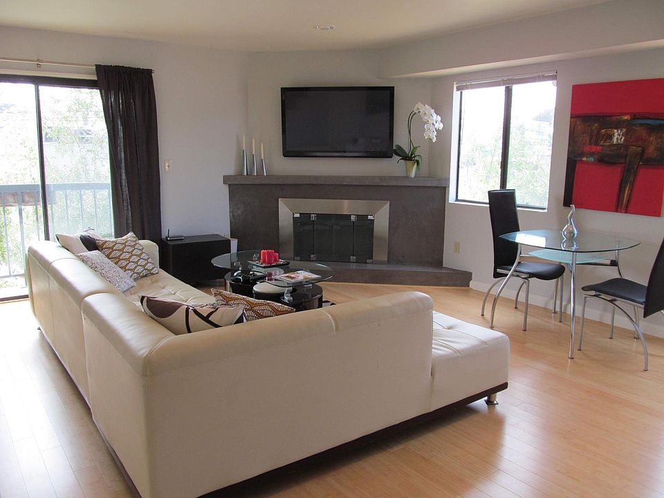 1st image of 2480 Penmar Ave #0