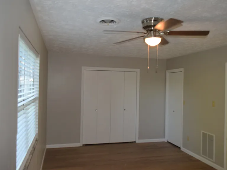 5009 Willoway Dr NE #A — Photo 6
