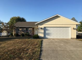 810 Shiloh Ave, Effingham, IL 62401