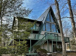 17406 Creek Run Dr, Louisville, KY 40245