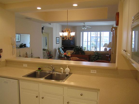 2nd image of 2201 Makarios Dr
