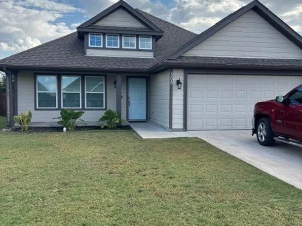 305 Sunnyside Dr, Trenton, TX 75490