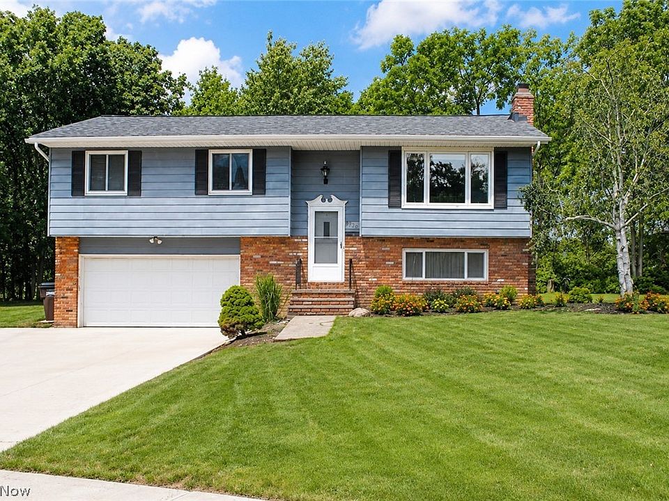 1st image of 8920 Lakeview Cir