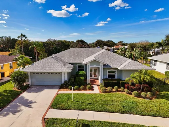 4084 Green Tree Ave, Sarasota, FL 34233