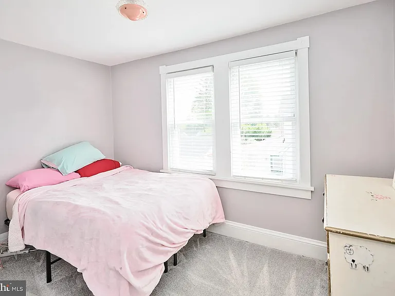 339 S Lincoln Ave — Photo 19