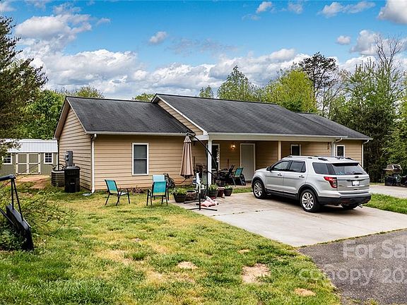 2nd image of 1197 Carlisle Ln #Ab